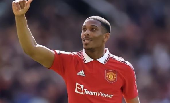 的赛场上与 的赛场上与