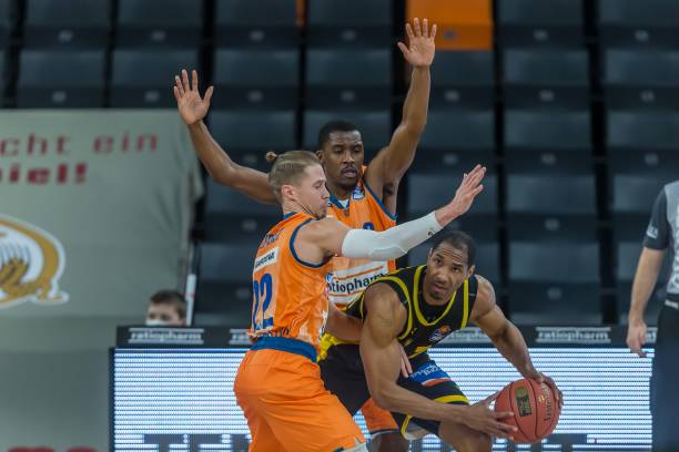 也是对自己 也是对自己